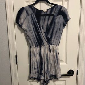 Blue V Neck Tie Dye Romper Size M